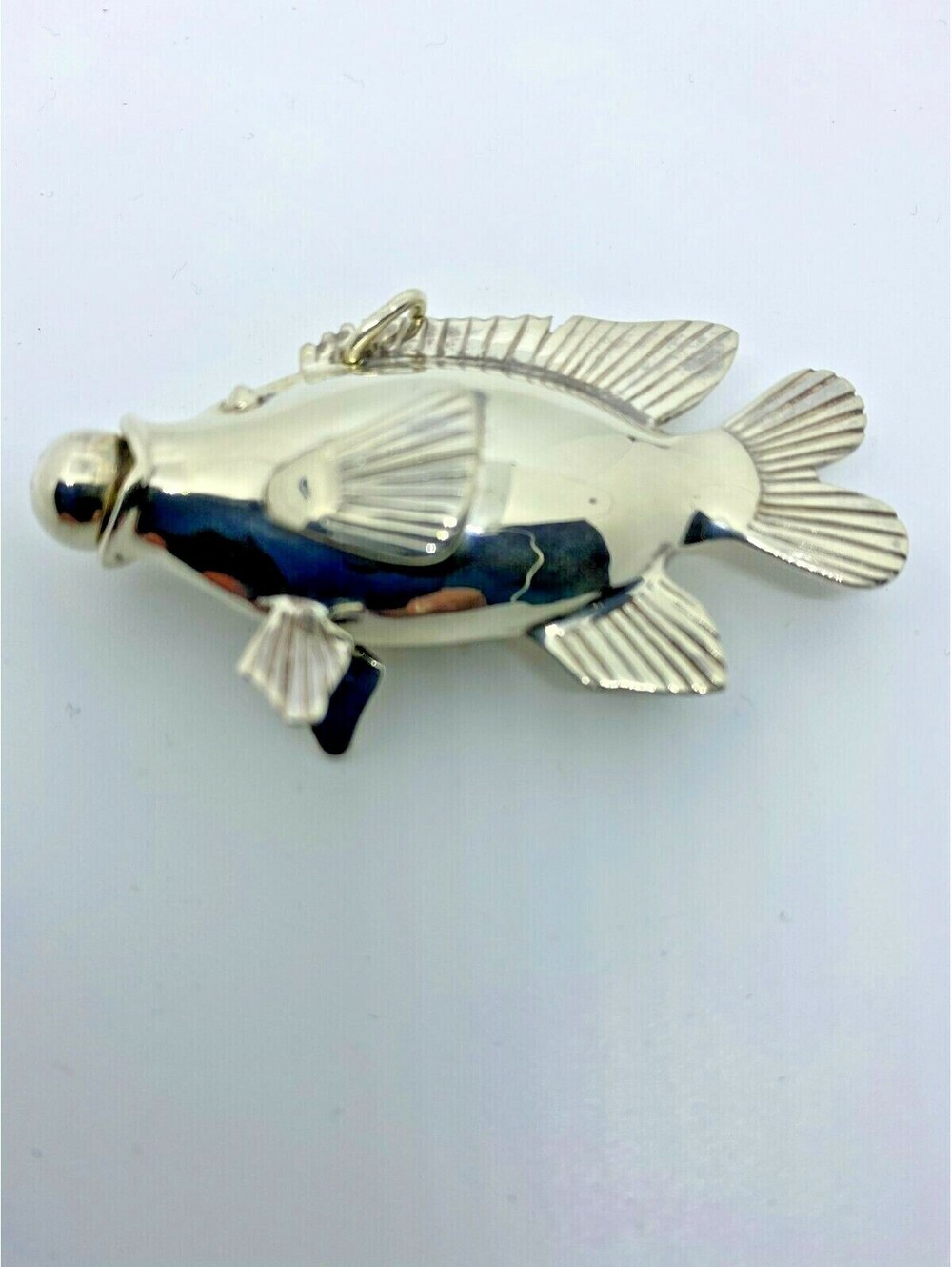 Fine jewelry SS vintage 3D fish pendant bubble in mouth blows bubbles/perfume